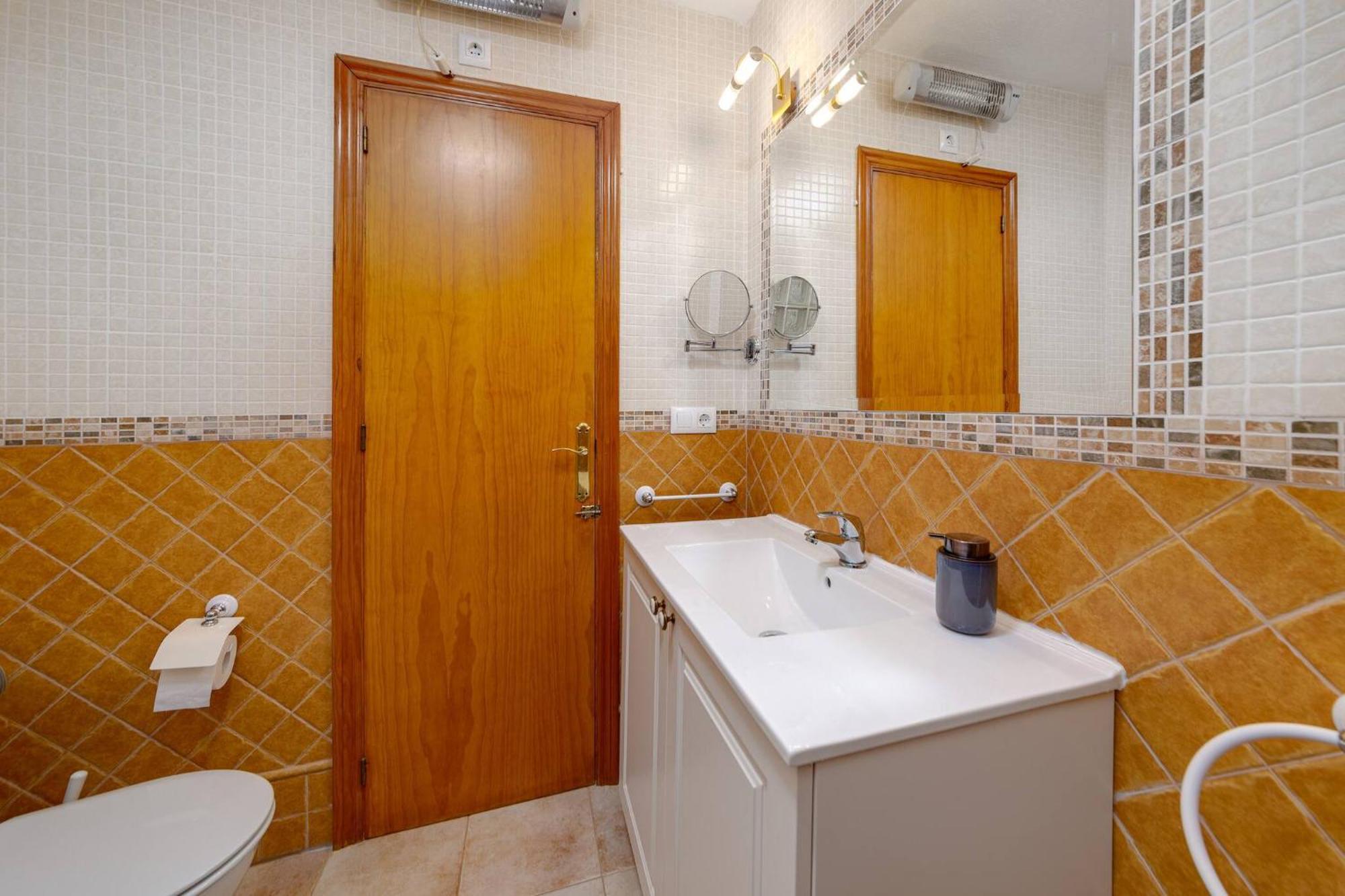 Cb Living - 2 Bedroom Beach Condo, Playa Flamenca Орихуела Екстериор снимка