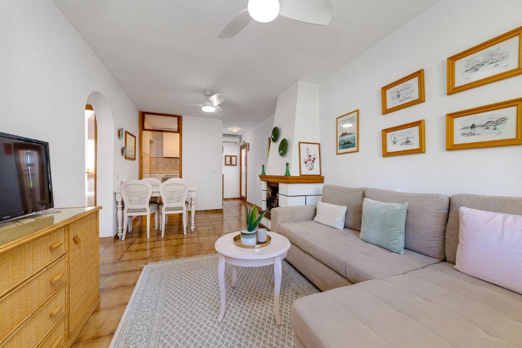 Cb Living - 2 Bedroom Beach Condo, Playa Flamenca Орихуела Екстериор снимка